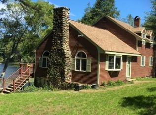 17 Walker Rd, Carver, MA 02330