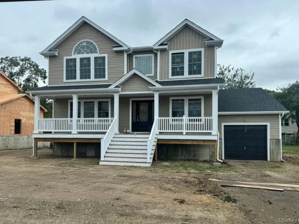 22 S 19TH Street, Wyandanch, NY 11798