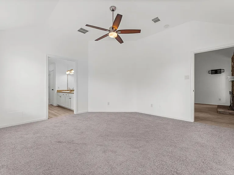 351 Fantasy Ln — Photo 15