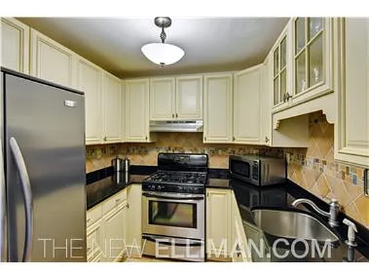 Sold by Douglas Elliman | media 17