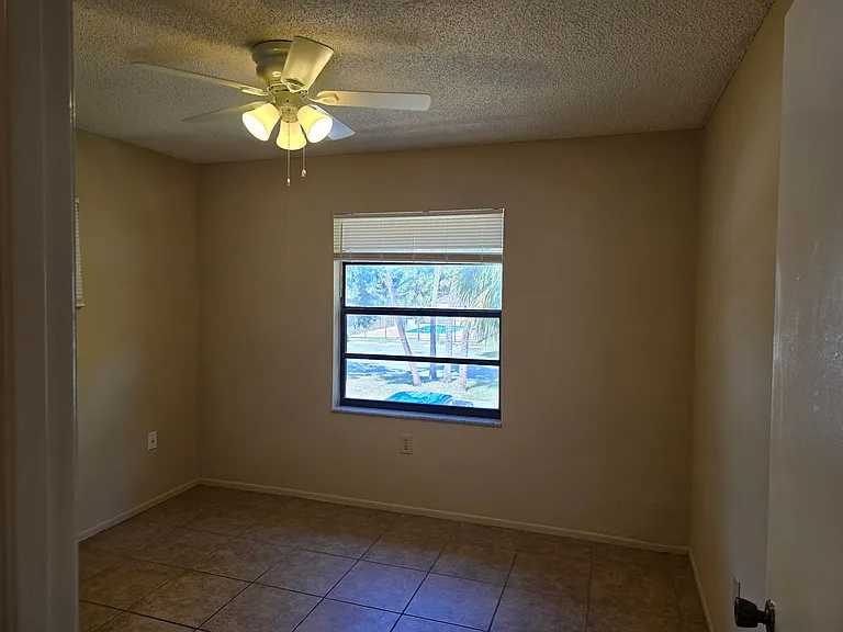 841 Mecca Dr #D — Photo 11