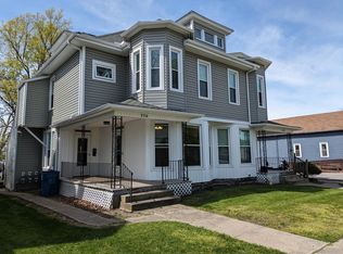 226 E Auburn Ave, Bellefontaine, OH 43311
