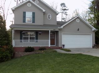 1011 Signal Rd, Signal Mountain, TN 37377