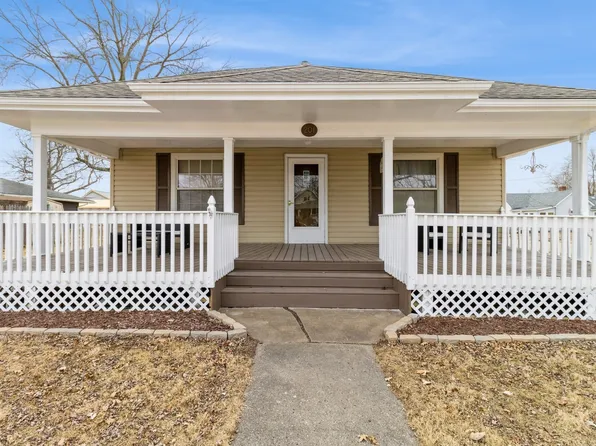 201 E Broadway St, Pleasantville, IA 50225