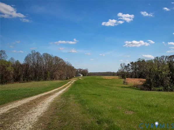 273 Airsports Dr, Amherst, VA 24521