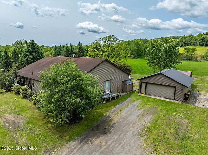 4th image of 261 Smith Road