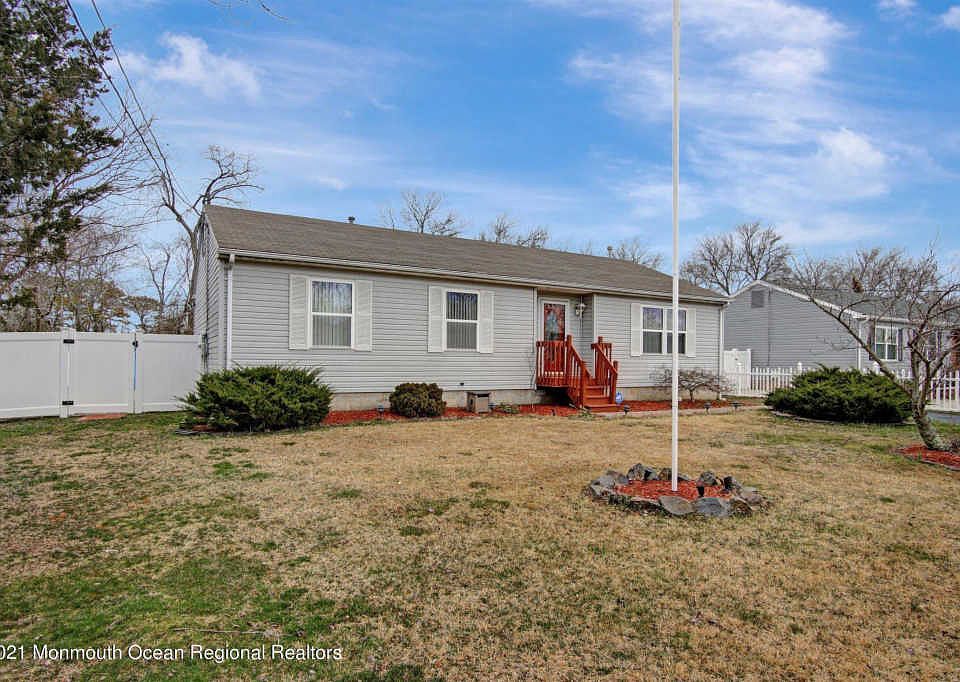 1st image of 3110 Thistle Ave