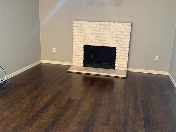 5th image of 630 W San Gabriel Ave