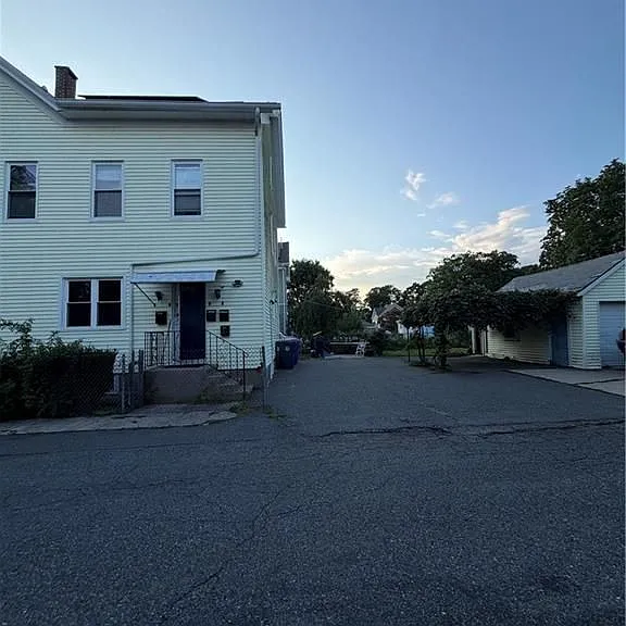 189 Woodward Rd #1 — Photo 16