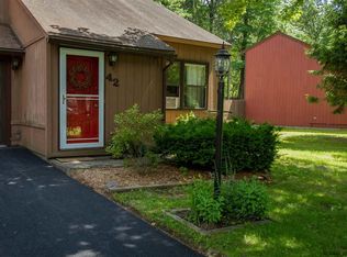 42 Wake Robin Rd, Malta, NY 12020