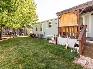 2198 E Blue Lake Ln, Boise, ID 83716