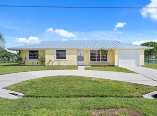2167 SE Sunflower St, Port Saint Lucie, FL 34952
