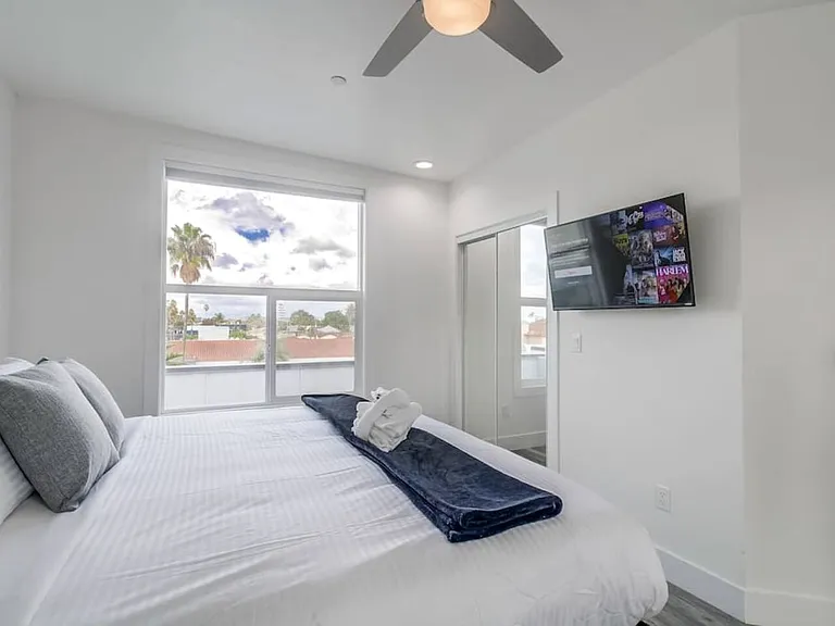 Bedroom2