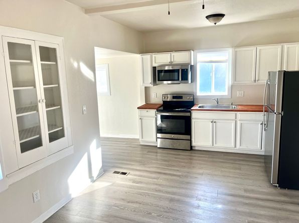 (undisclosed Address)