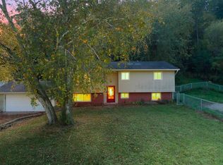 29038 Wildwood Ln, Red Wing, MN 55066