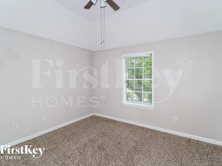 100 Misty Hill Cv — Photo 14