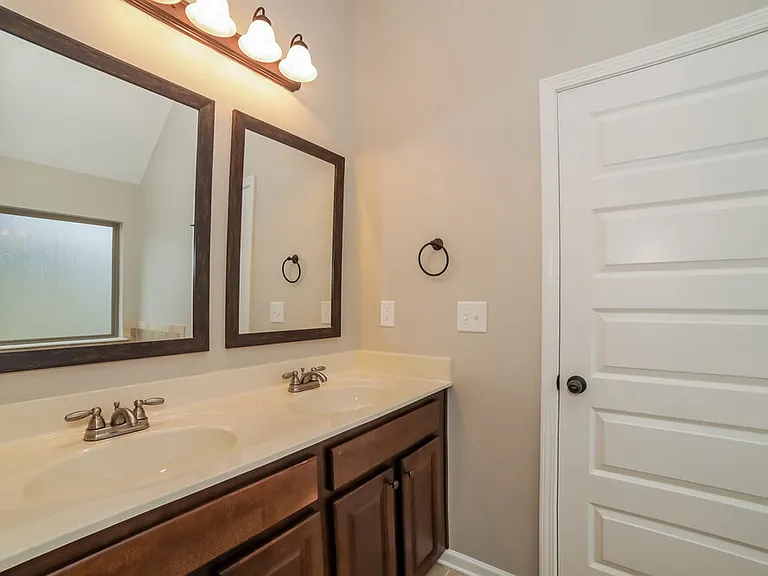 1115 Joslin Path — Photo 11