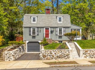 124 Hopkins St, Reading, MA 01867