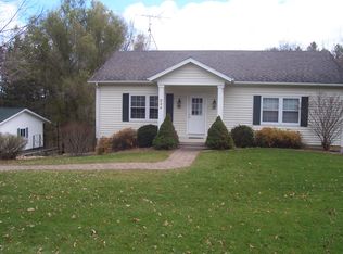 12A234 Jefferson Ct, Apple River, IL 61001