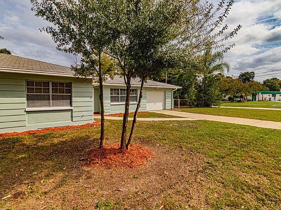 3rd image of 4456 Tarpon Dr