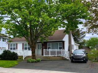 1 Gooseberry Lane, St. John's, NL A1B1Y3