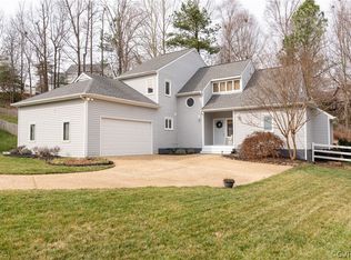 2526 Trefoil Way, North Chesterfield, VA 23235