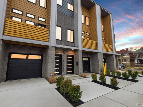 1709 Pallister St #P28, Detroit, MI 48206