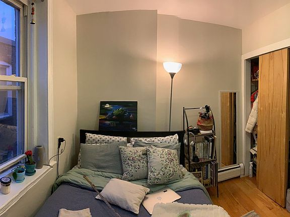 5th image of 147 Endicott St #12