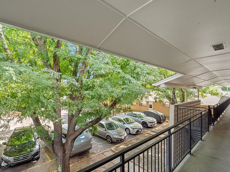 6-web-or-mls-#7524 - Karla Arredondo - 3675A Teller St, Wheat Ridge, CO 80033_104-7