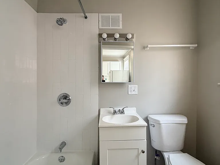 705 George St #1 — Photo 9