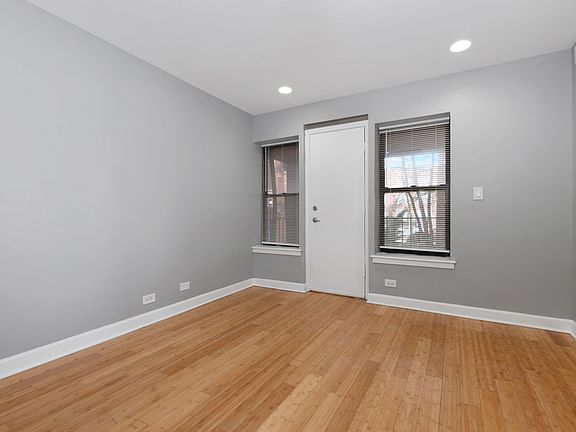 2nd image of 6235-45 S Martin Luther King Dr #6243-3E