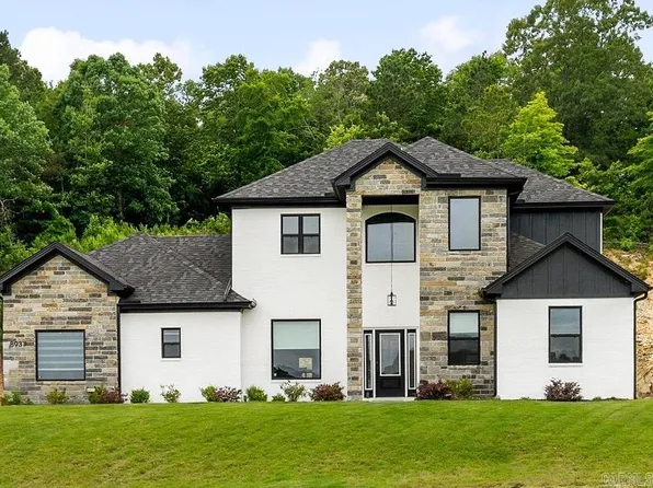 8937 Wingate Dr, Benton, AR 72019
