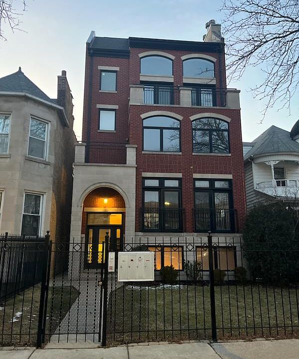 1st image of 6116 S Dorchester Ave #3