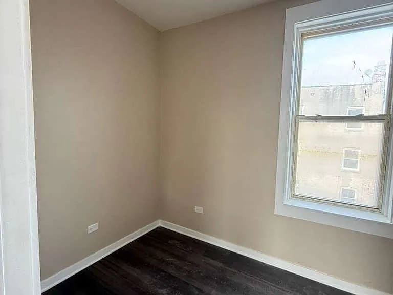 1319 S Harding Ave #3F — Photo 5