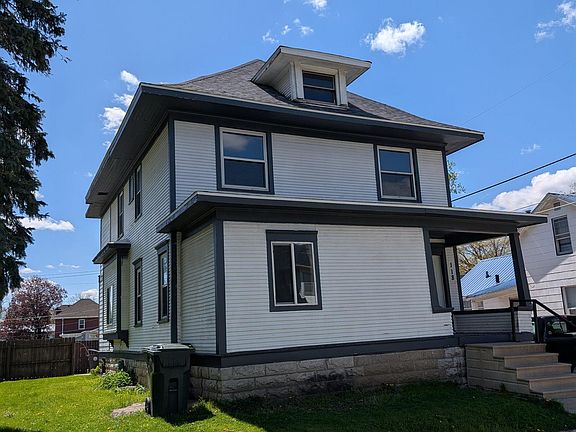 2nd image of 118 Allen St