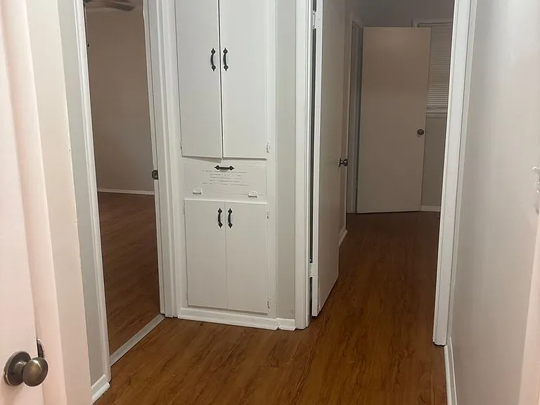 3323 Bedford Ln — Photo 3