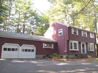 3 Woodmoor Dr, Bedford, MA 01730