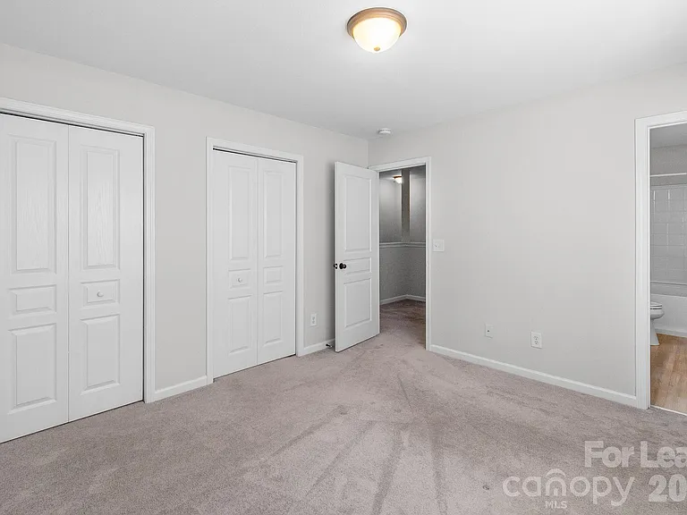 558 Calen Ln — Photo 35