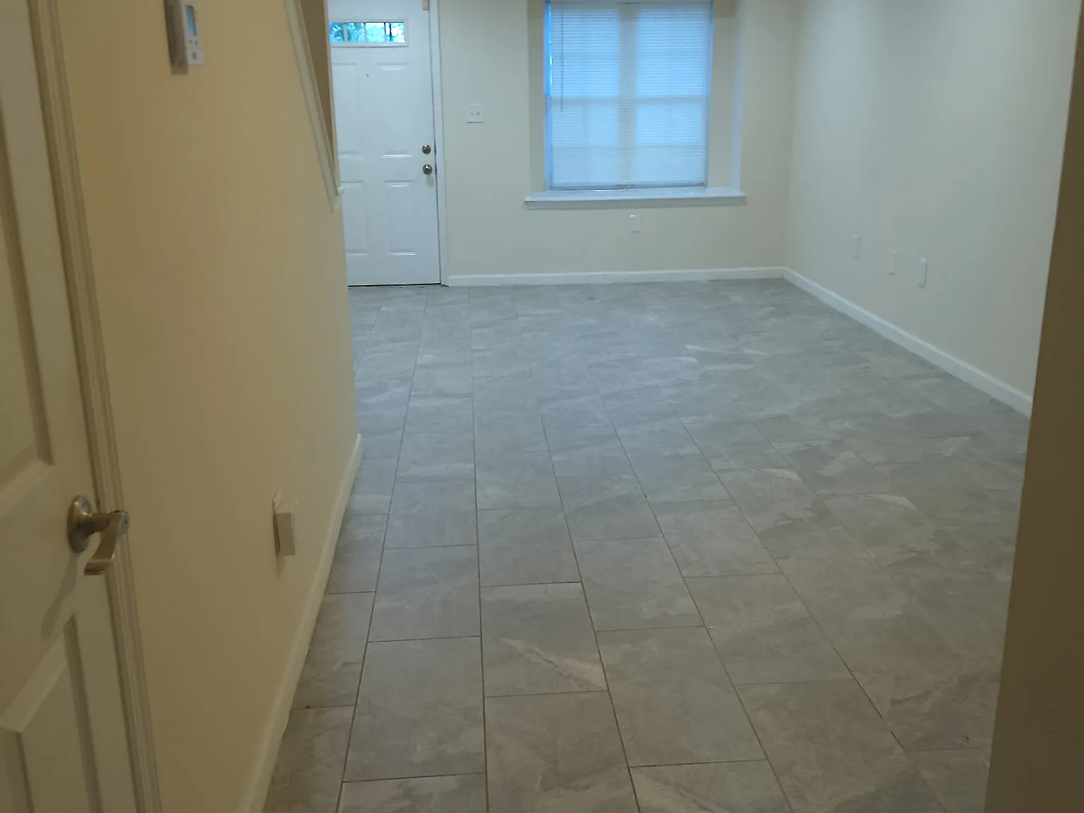 2 bed, $2,000 — Photo 2