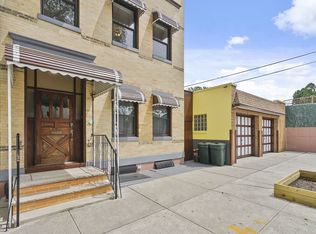 7353 71st St, Ridgewood, NY 11385