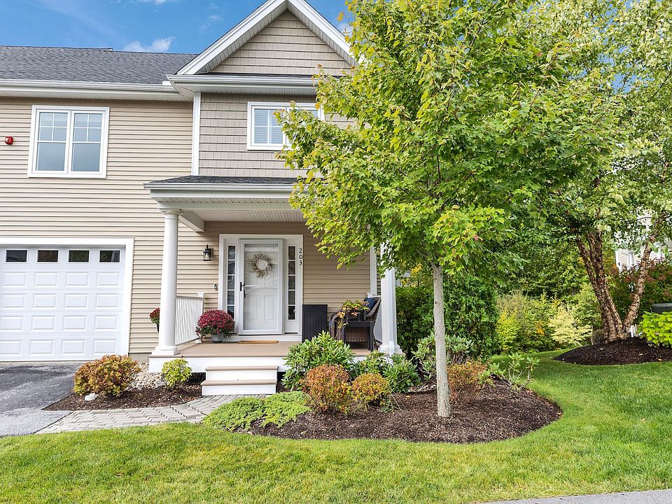 1st image of 203 Woodview Way #203