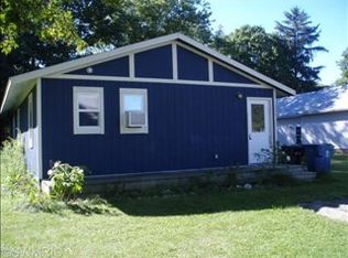 2418 Pearl St, Shelbyville, MI 49344