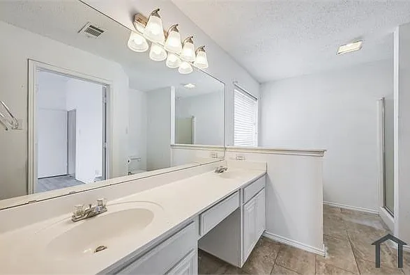 809 Elbe Dr — Photo 10