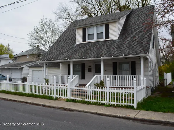 1733 Beaumont Ave, Scranton, PA 18508