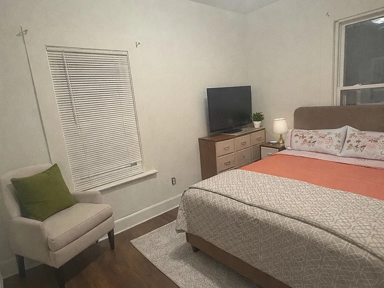 280 Lexington St #3 — Photo 3