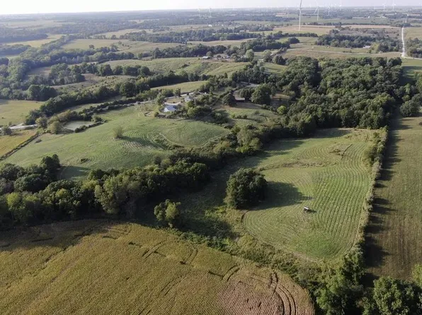 E Center Way, Kirksville, MO 63501