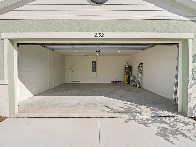 2192 Vinifera Dr — Photo 20
