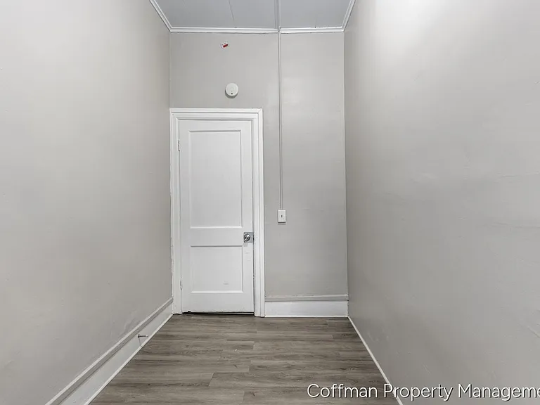 1545 Queen Ave NE — Photo 18