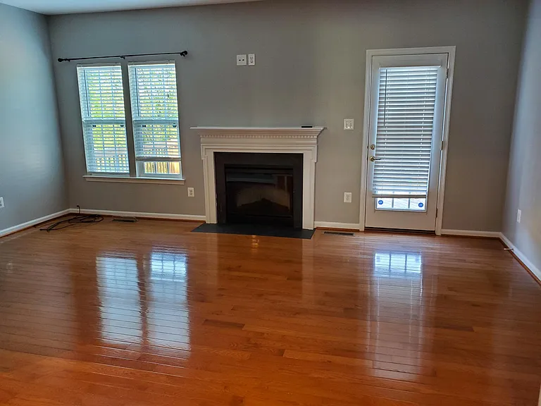 33 Don Quixote Dr — Photo 9
