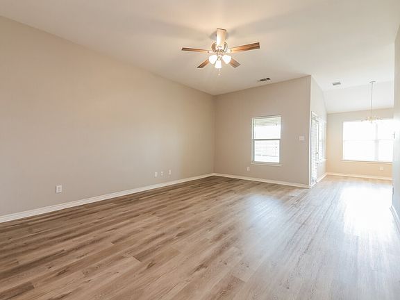 4th image of 12804 Bruce Dr